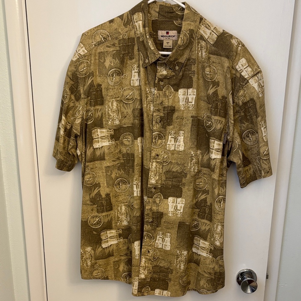 Woolrich Men's Patterned Button Down Shirt